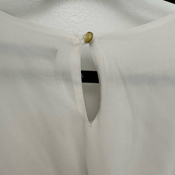 CBRL Size Small Dress with white and gold floral detailing - Picture 4 of 4